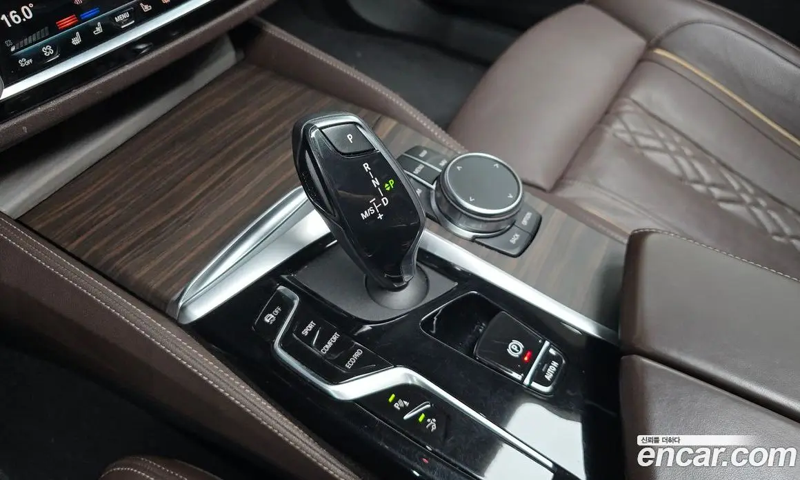 BMW 6 серия 2022 3.0 автомат (гидро), фото 9