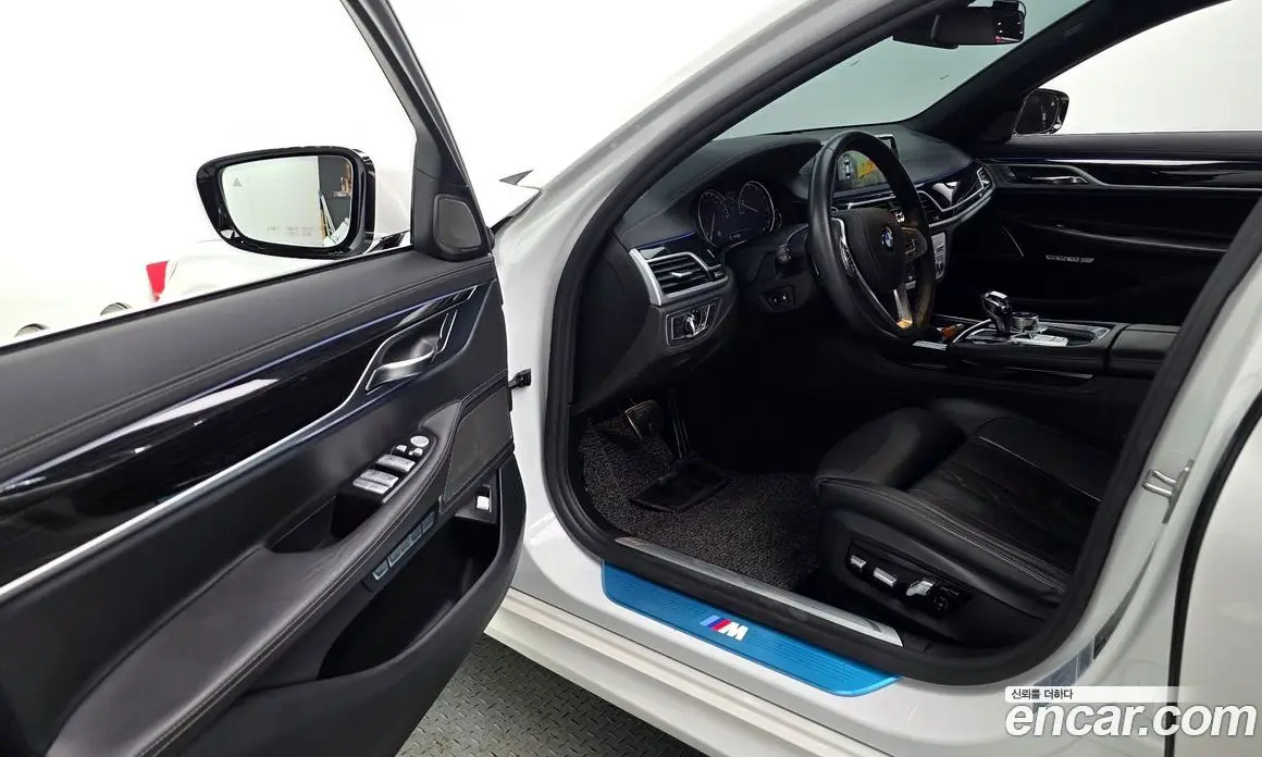 BMW 7 серия 2018 3.0 автомат (гидро), фото 11