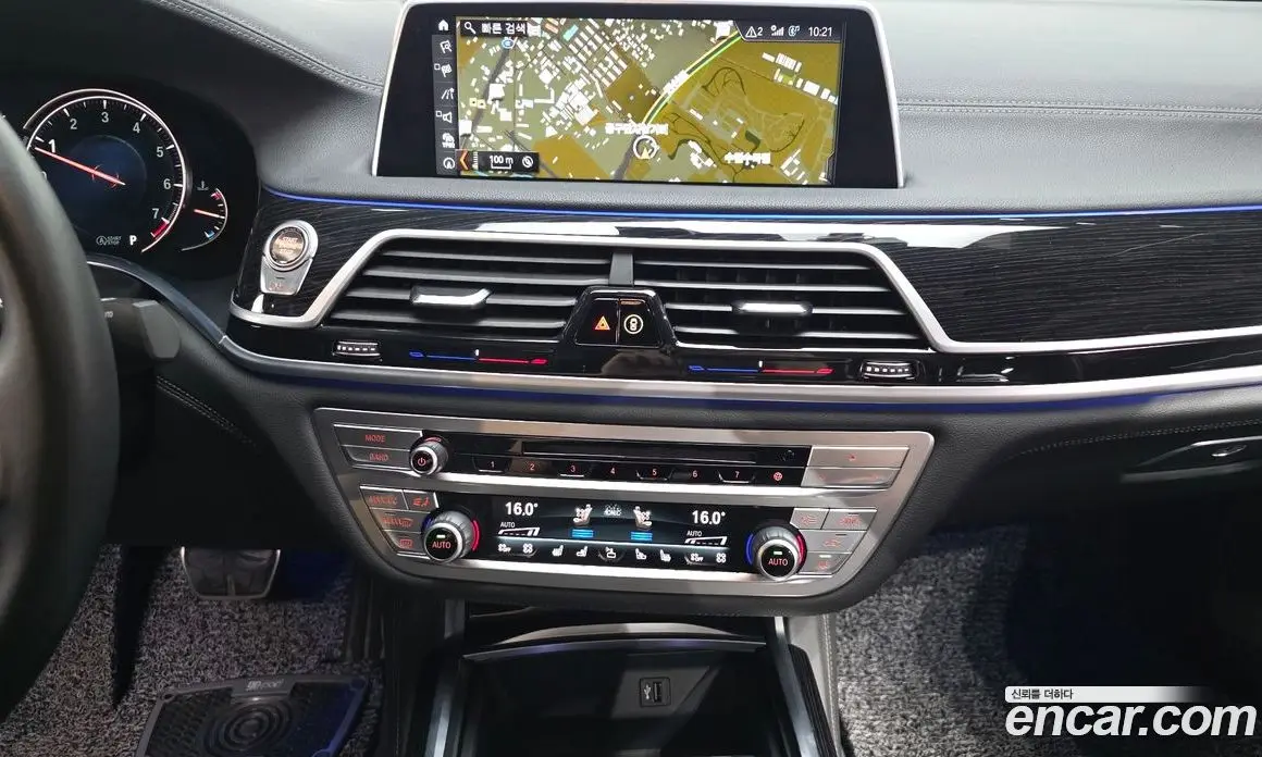 BMW 7 серия 2018 3.0 автомат (гидро), фото 15