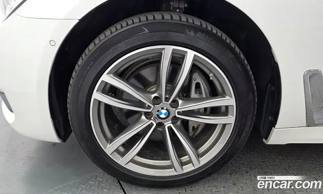 BMW 7 серия 2018 3.0 автомат (гидро), миниатюра 5