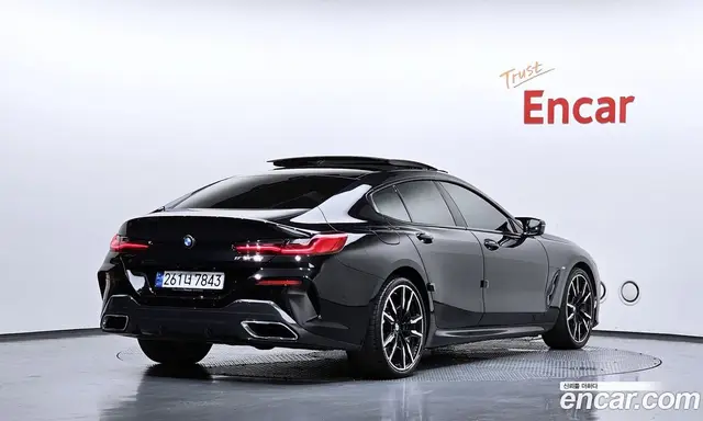 BMW 8 серия 2024 4.4 автомат (гидро), миниатюра 2