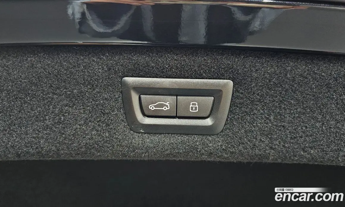 BMW 8 серия 2024 4.4 автомат (гидро), фото 17