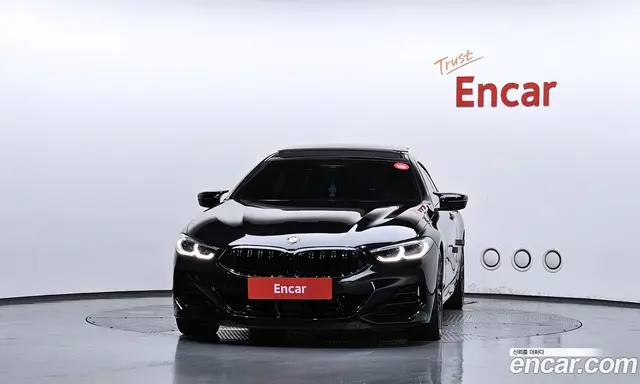 BMW 8 серия 2024 4.4 автомат (гидро), миниатюра 3