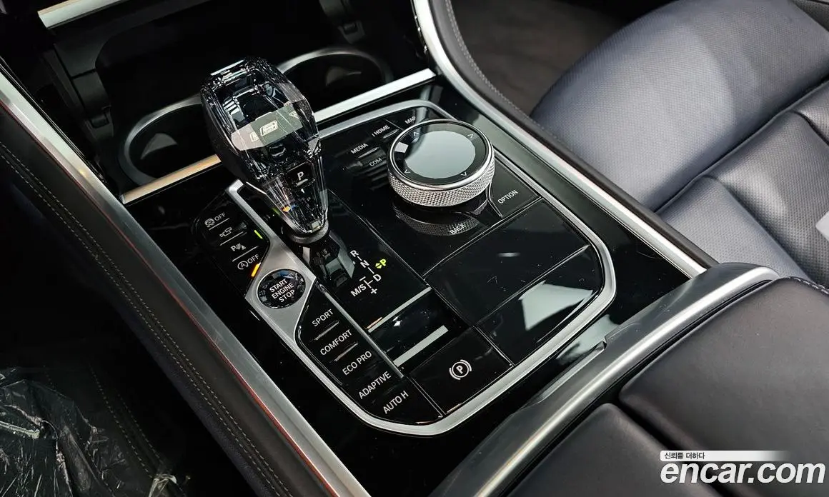BMW 8 серия 2024 4.4 автомат (гидро), фото 9