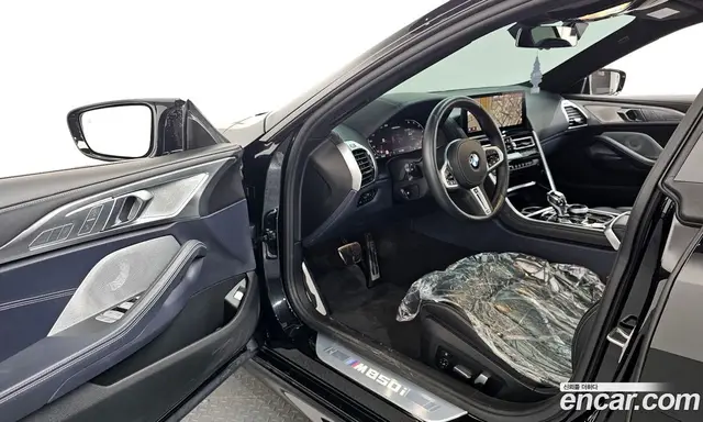BMW 8 серия 2024 4.4 автомат (гидро), миниатюра 10