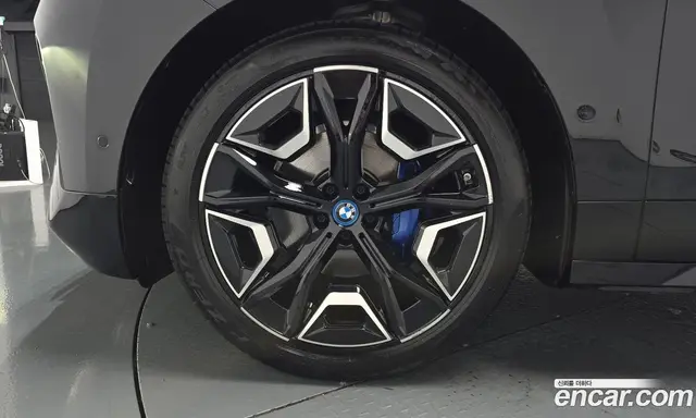 BMW iX 2022 0.3 автомат (гидро), миниатюра 4