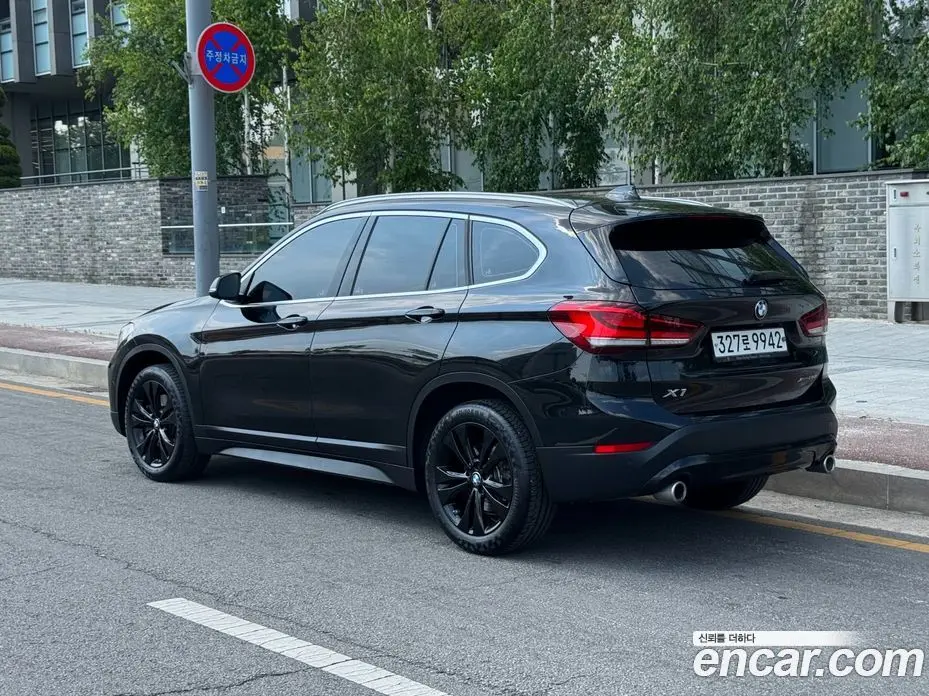 BMW X1 2019 2.0 автомат (гидро), фото 20