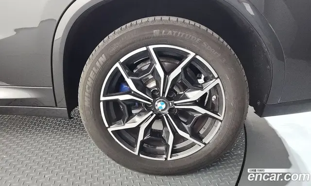 BMW X4 2022 2.0 автомат (гидро), миниатюра 7