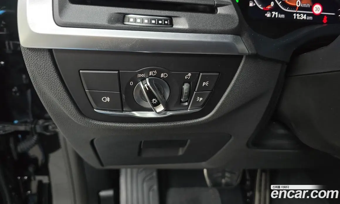 BMW X4 2024 2.0 автомат (гидро), фото 26