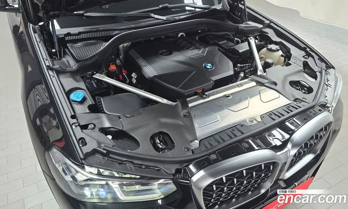 BMW X4 2024 2.0 автомат (гидро), фото 6