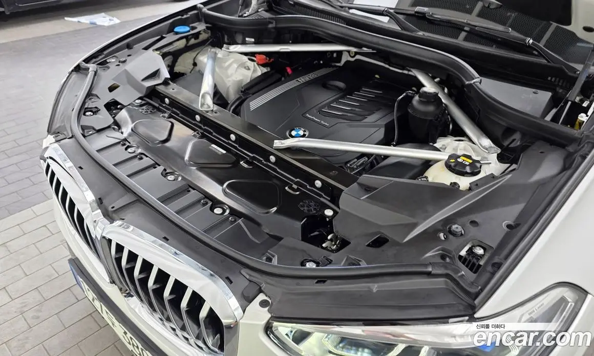 BMW X5 2021 3.0 автомат (гидро), фото 6