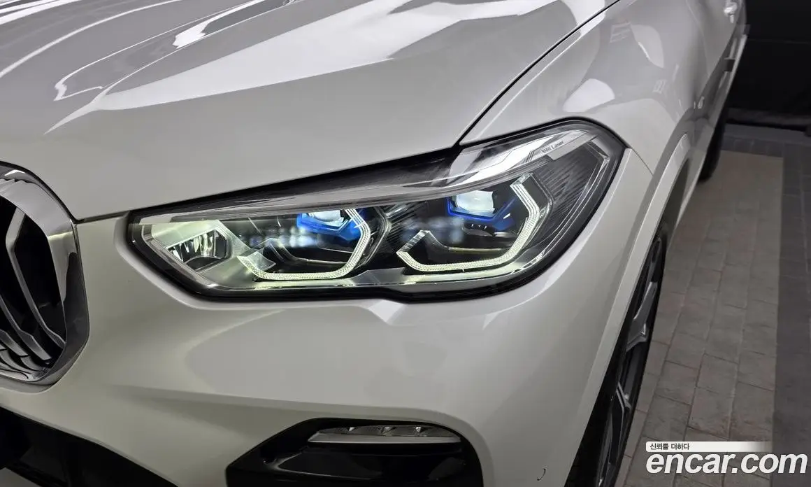 BMW X5 2021 3.0 автомат (гидро), фото 8