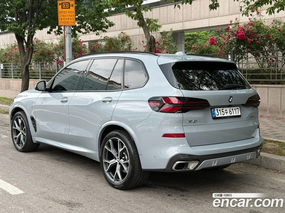 BMW X5 2025 3.0 автомат (гидро), фото 4