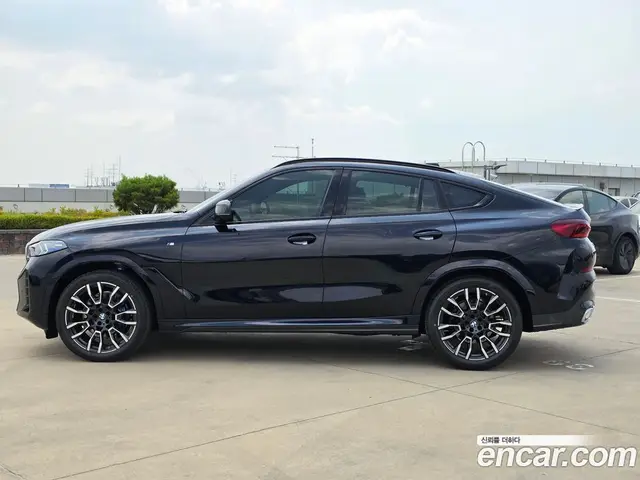 BMW X6 2026 3.0 автомат (гидро), миниатюра 7