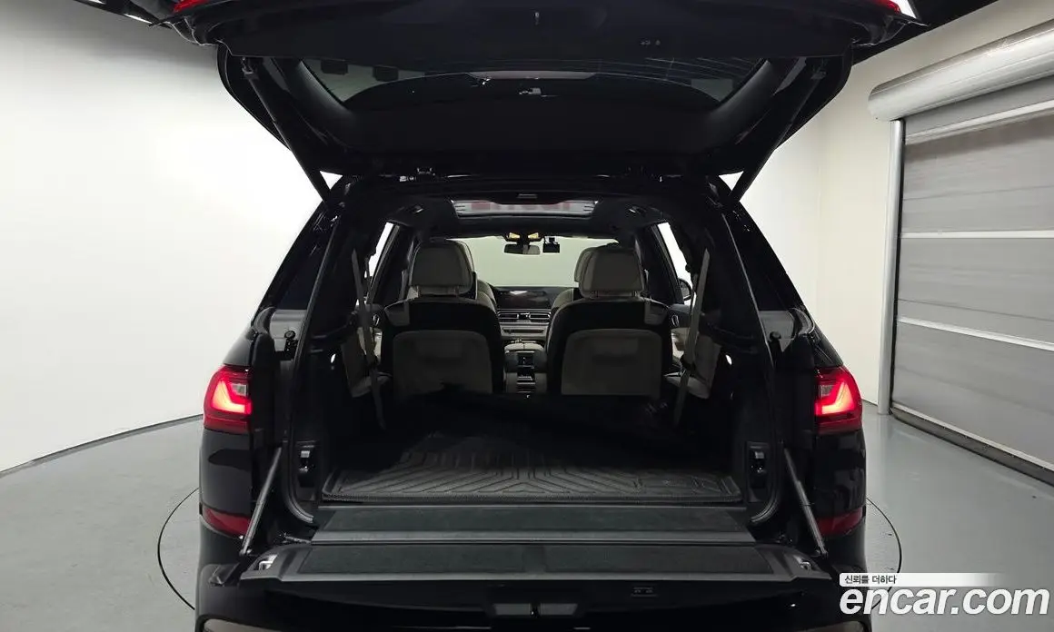 BMW X7 2022 4.4 автомат (гидро), фото 26