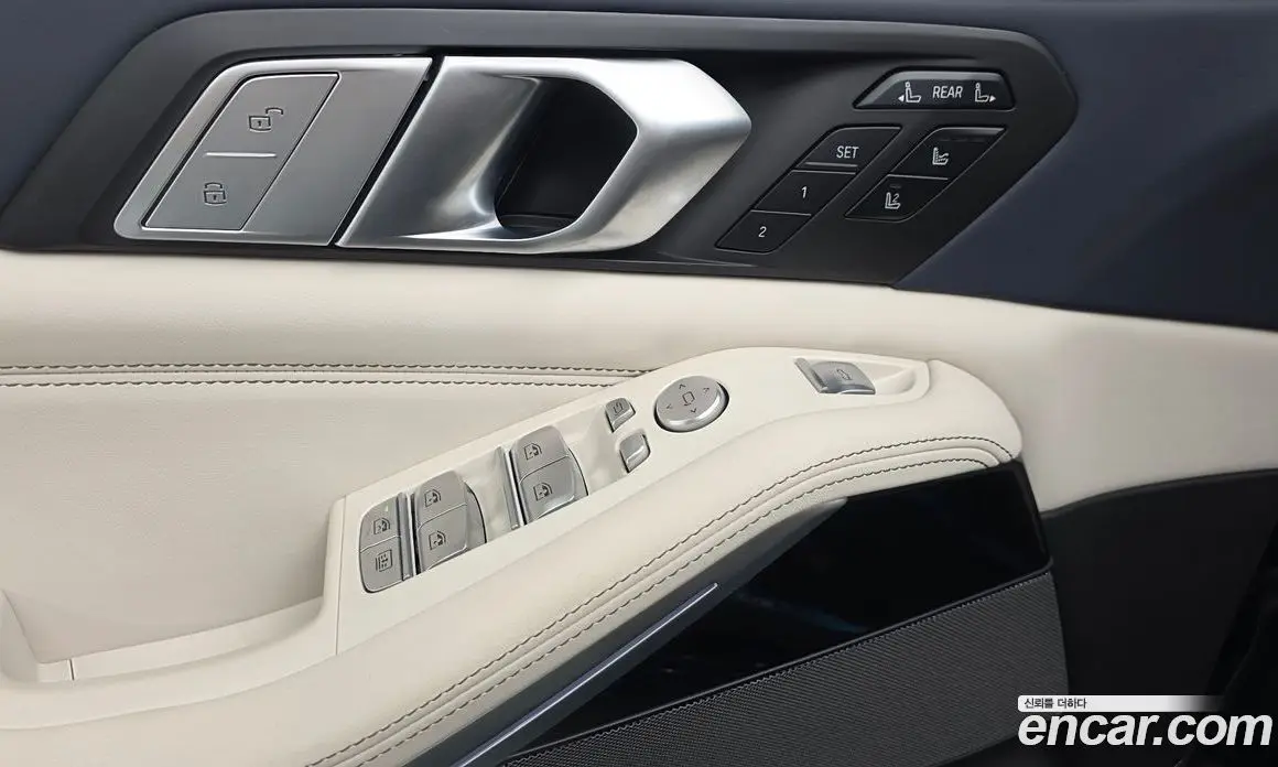 BMW X7 2022 4.4 автомат (гидро), фото 28