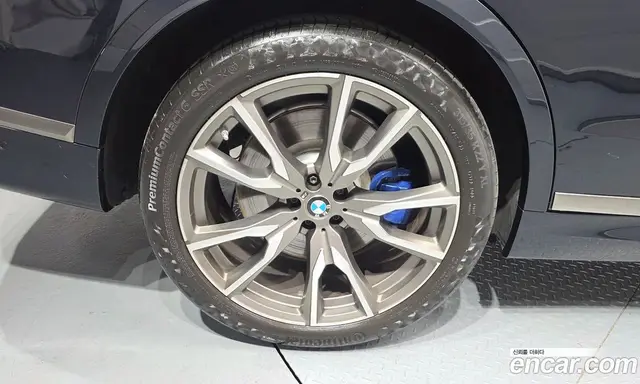BMW X7 2022 4.4 автомат (гидро), миниатюра 5