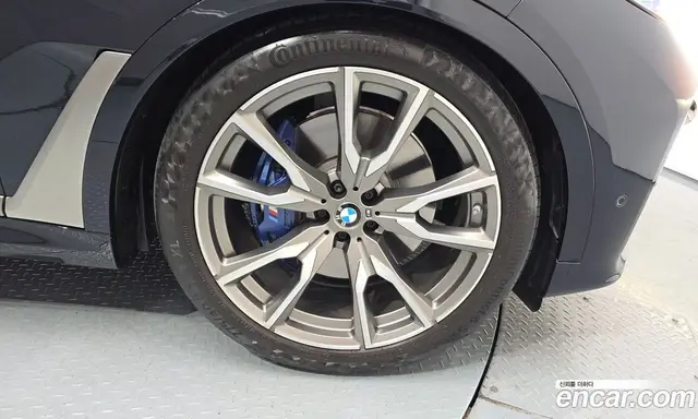 BMW X7 2022 4.4 автомат (гидро), миниатюра 7