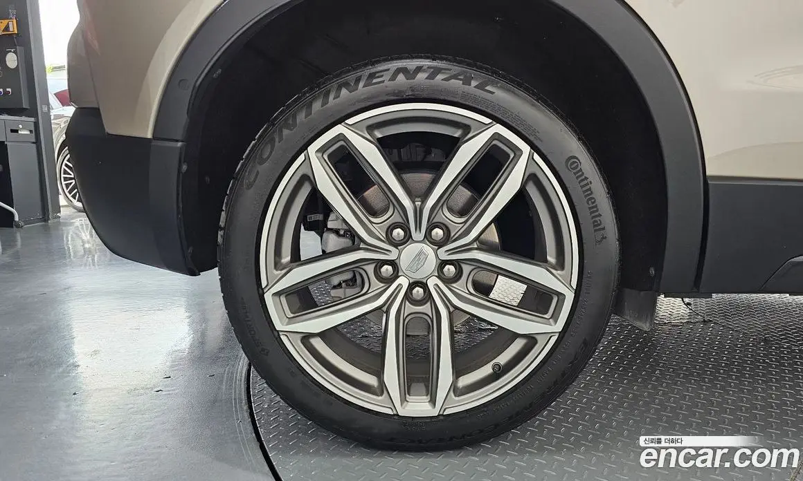 Cadillac XT4 2023 2.0 автомат (гидро), фото 5 Cadillac XT4 2023 2.0 автомат (гидро), фото 5