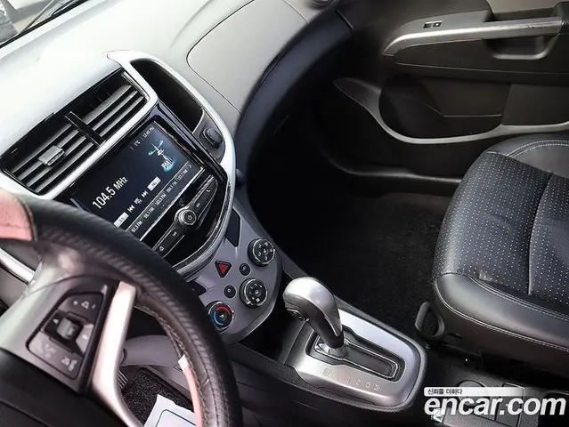 Chevrolet Aveo 2017 1.4 автомат (гидро), миниатюра 10
