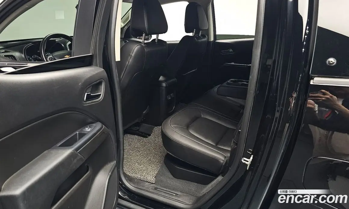 Chevrolet Colorado 2021 3.6 автомат (гидро), фото 16