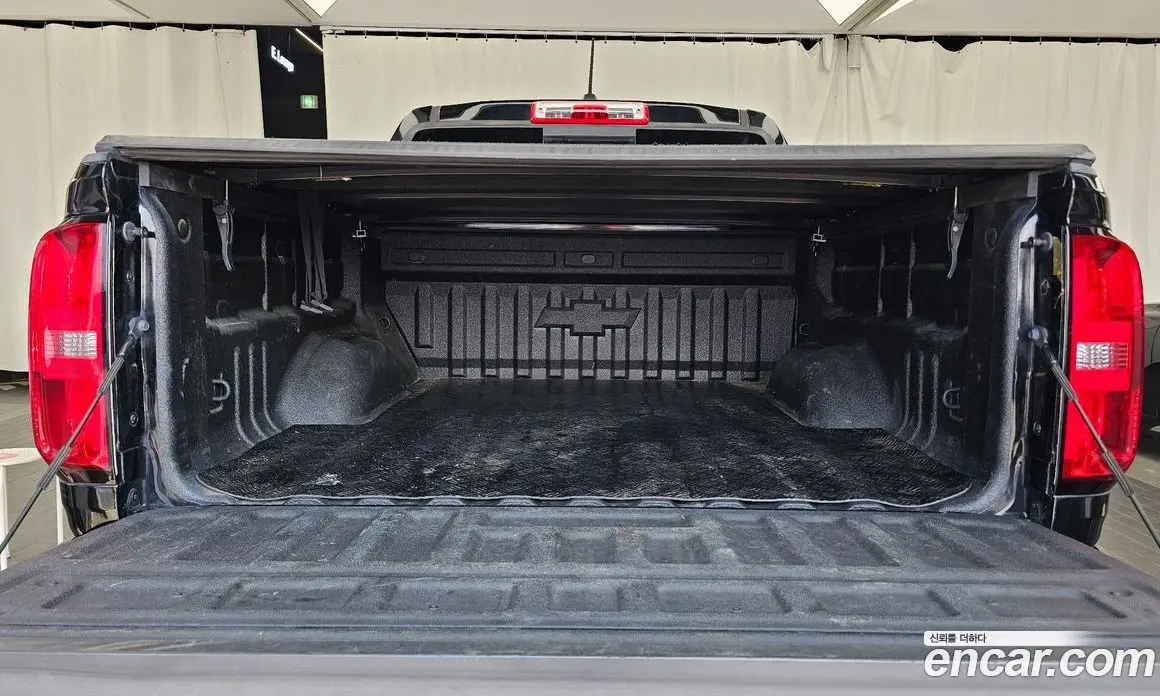Chevrolet Colorado 2022 3.6 автомат (гидро), фото 20