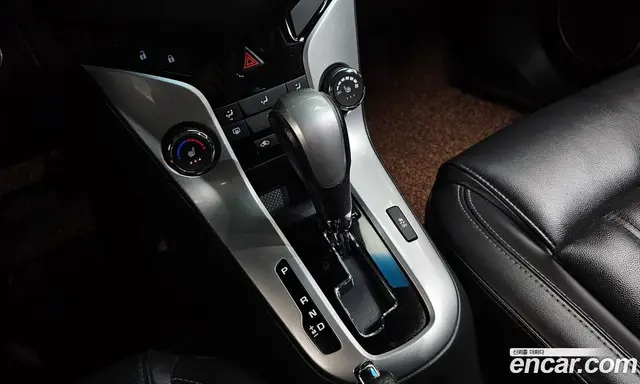 Chevrolet Cruze 2013 1.8 автомат (гидро), миниатюра 9