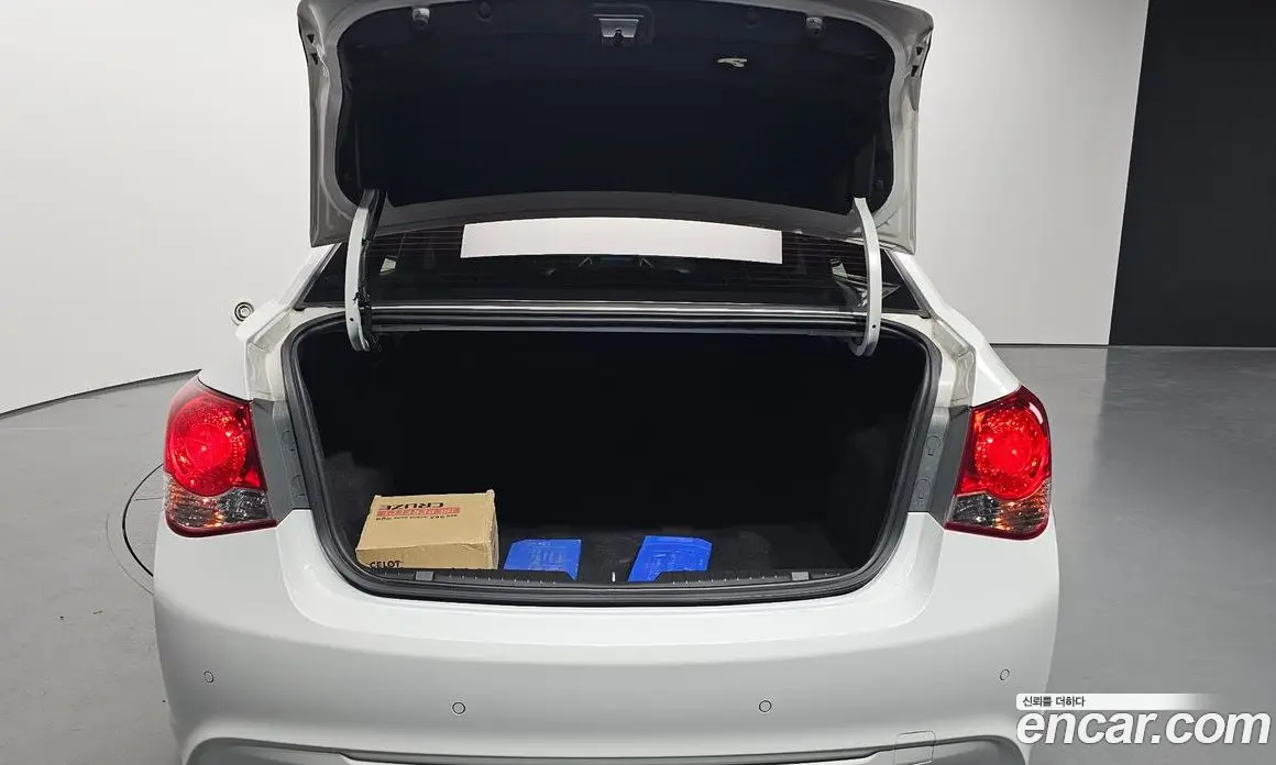 Chevrolet Cruze 2014 1.8 автомат (гидро), фото 26