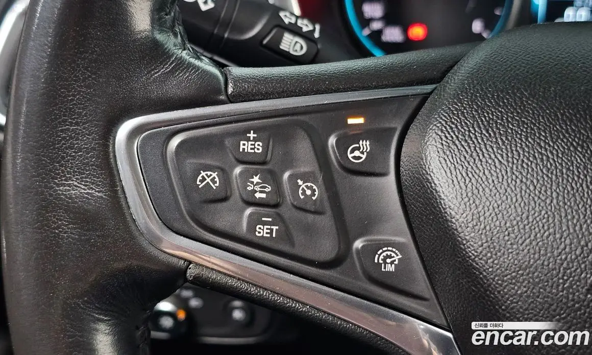 Chevrolet Equinox 2018 1.6 автомат (гидро), фото 13