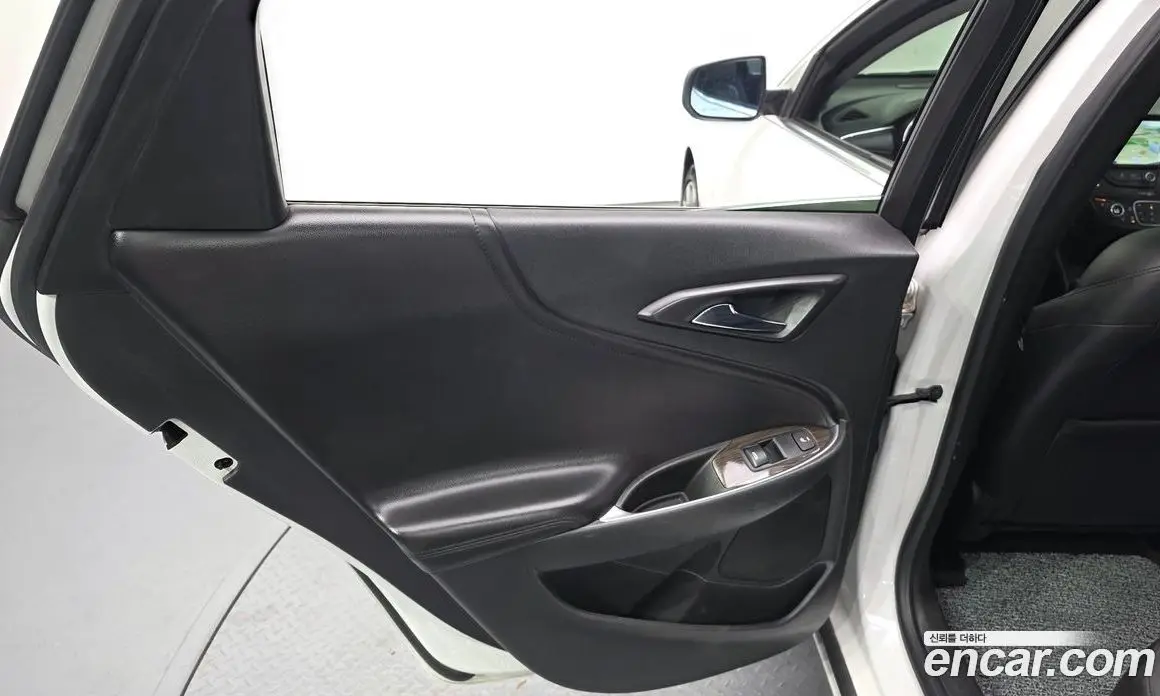 Chevrolet Malibu 2018 2.0 автомат (гидро), фото 15