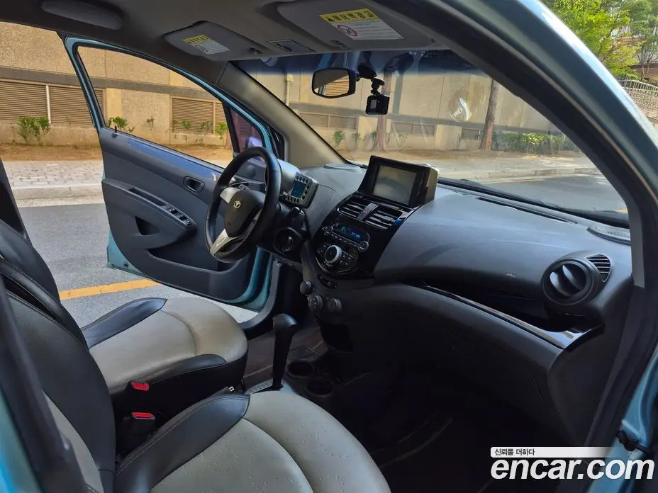 Chevrolet Matiz 2011 1.0 автомат (гидро), фото 14