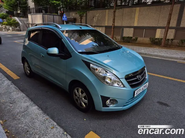 Chevrolet Matiz 2011 1.0 автомат (гидро), миниатюра 3