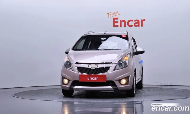 Chevrolet Spark 2011 1.0 автомат (гидро), миниатюра 3