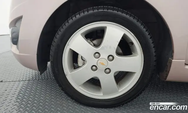 Chevrolet Spark 2011 1.0 автомат (гидро), миниатюра 5