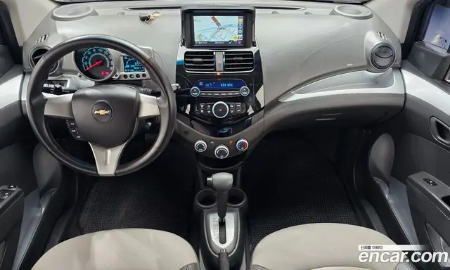 Chevrolet Spark 2011 1.0 автомат (гидро), миниатюра 10