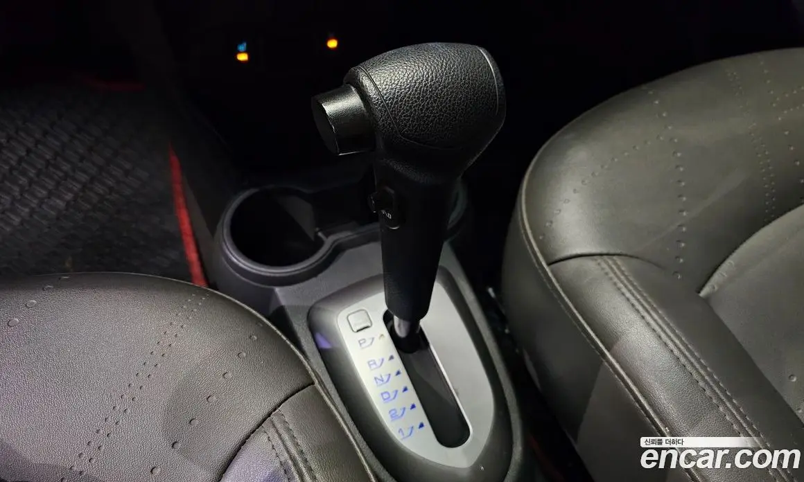 Chevrolet Spark 2013 1.0 автомат (гидро), фото 9