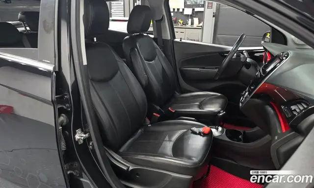 Chevrolet Spark 2016 1.0 автомат (гидро), миниатюра 11