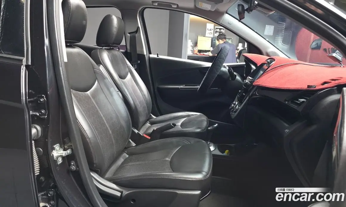 Chevrolet Spark 2016 1.0 автомат (гидро), фото 11