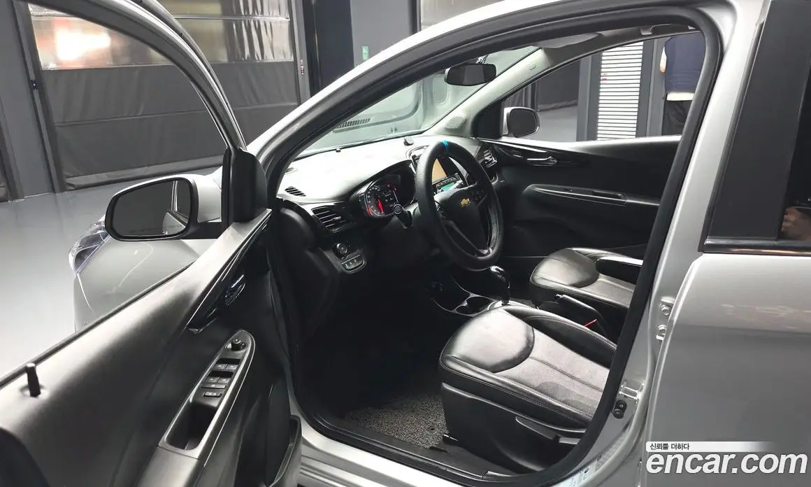 Chevrolet Spark 2016 1.0 автомат (гидро), фото 10