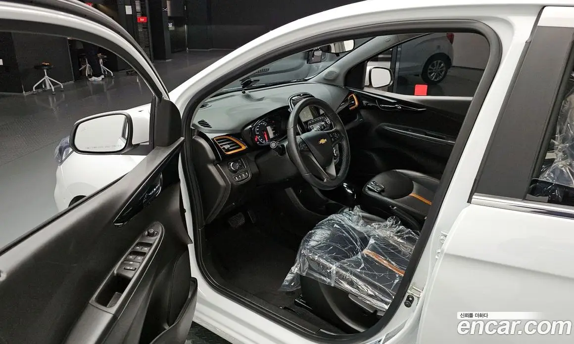 Chevrolet Spark 2018 1.0 автомат (гидро), фото 10