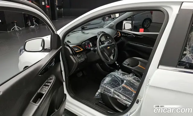 Chevrolet Spark 2018 1.0 автомат (гидро), миниатюра 10