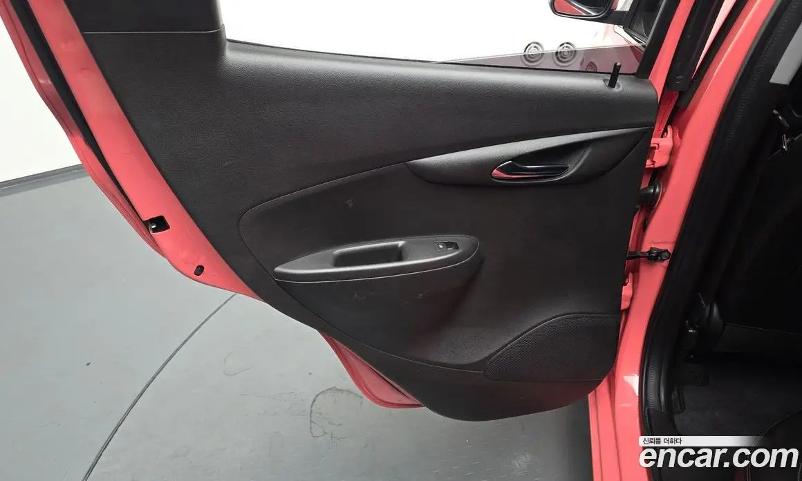 Chevrolet Spark 2018 1.0 автомат (гидро), фото 14