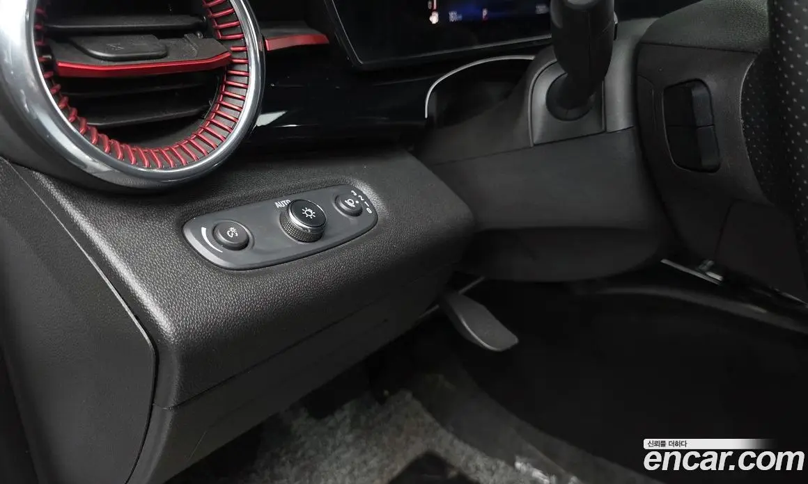 Chevrolet Trax 2023 1.2 автомат (гидро), фото 29