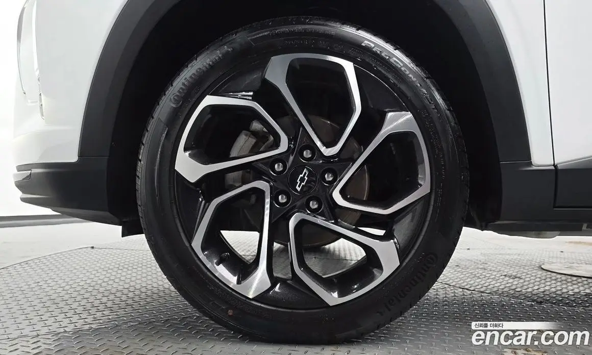 Chevrolet Trax 2023 1.2 автомат (гидро), фото 5