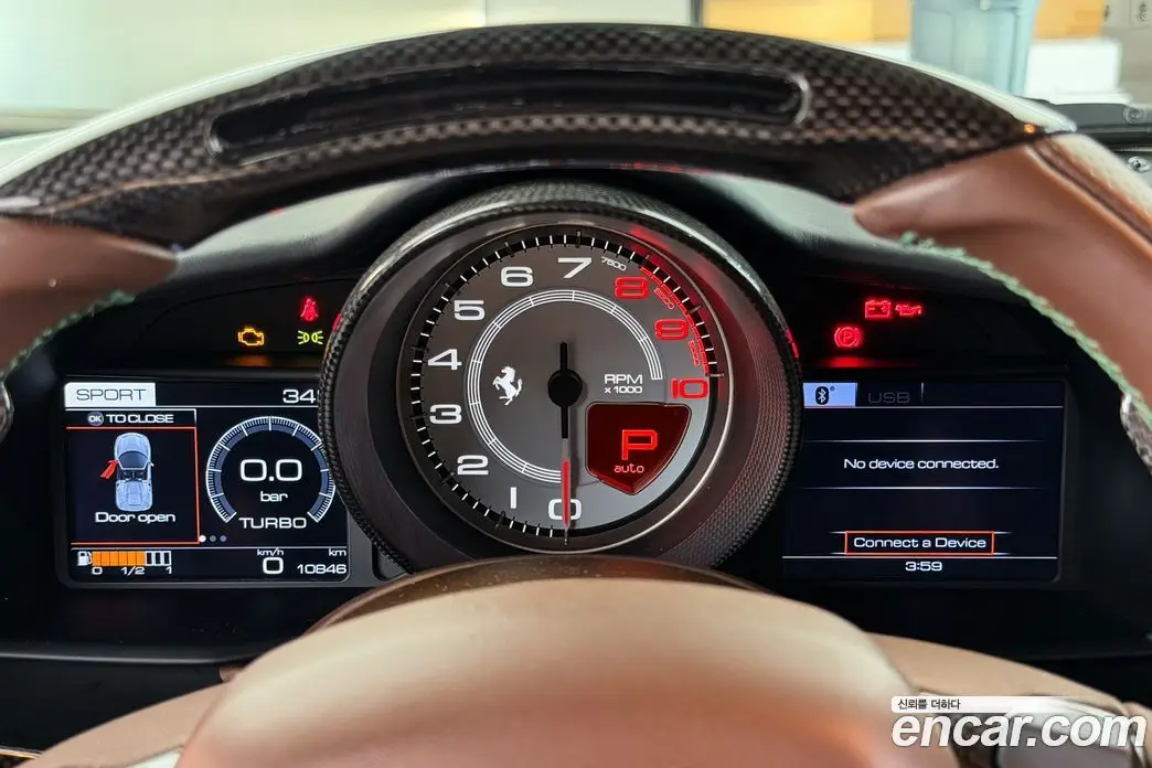 Ferrari 488 2017 3.9 автомат (гидро), фото 8