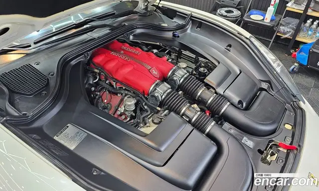 Ferrari California 2011 4.3 автомат (гидро), миниатюра 5