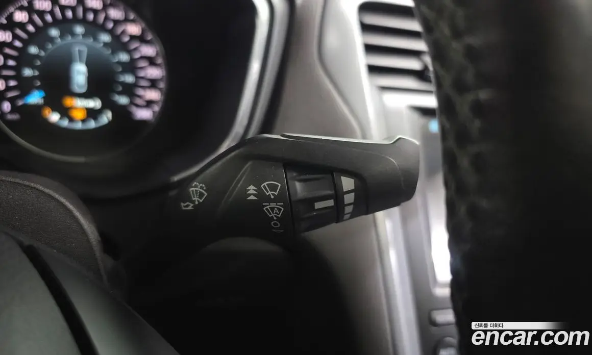 Ford Mondeo 2017 2.0 автомат (гидро), фото 17