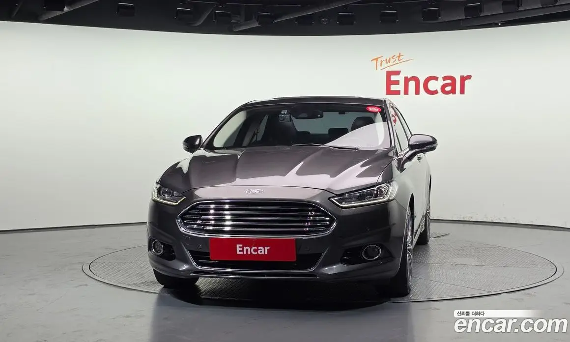 Ford Mondeo 2017 2.0 автомат (гидро), фото 3