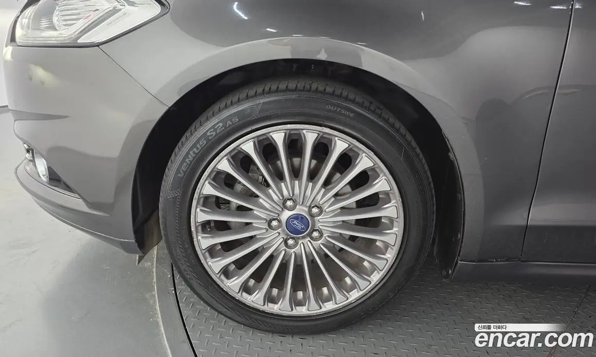 Ford Mondeo 2017 2.0 автомат (гидро), фото 5