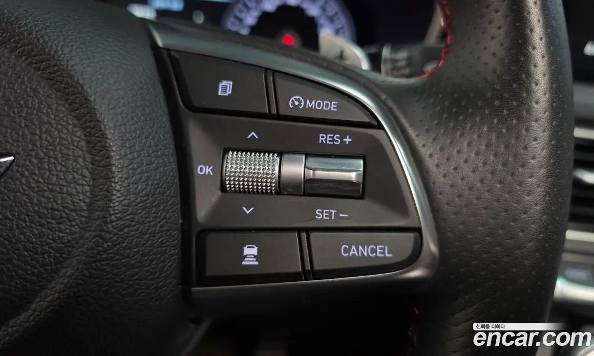 Genesis G70 2019 2.0 автомат (гидро), фото 16